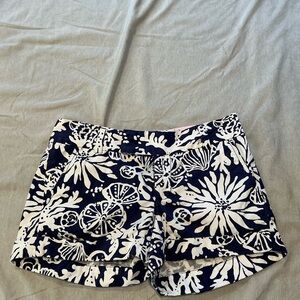 Lilly Pulitzer Barclay Short Navy Blue and White